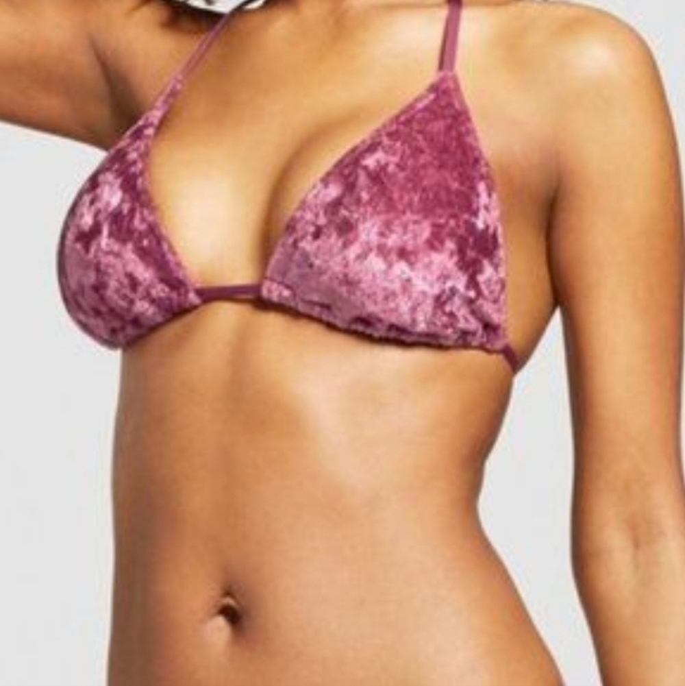 Mossino Velvet triangle Bikini top. Berry size M